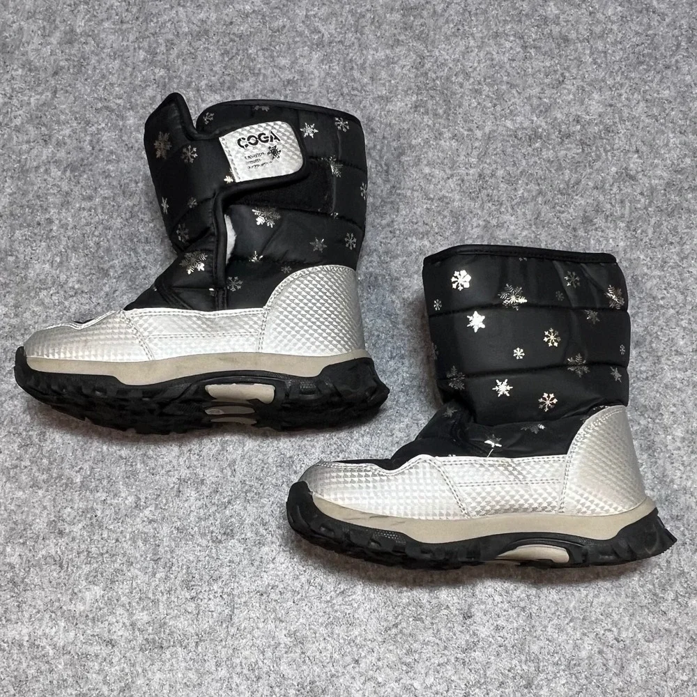 Coga Kids Black Silver Snowflake Faux Fur Lined Winter Snow Boots Size 32